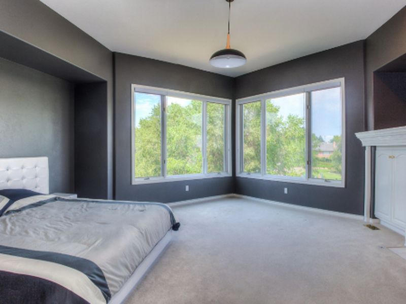 Photograph 3 for 1214 Rothsay Cir